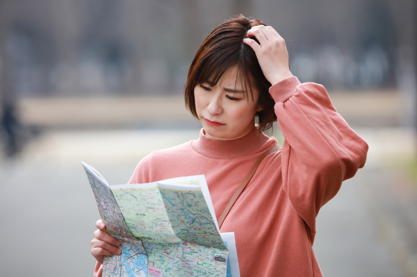 拿着别人的地图在奔跑